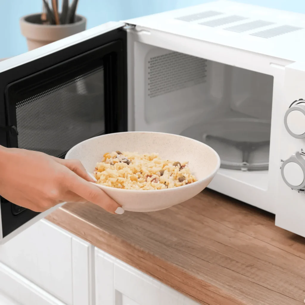 Microwave vs Air Fryer: Which One Should You Buy?