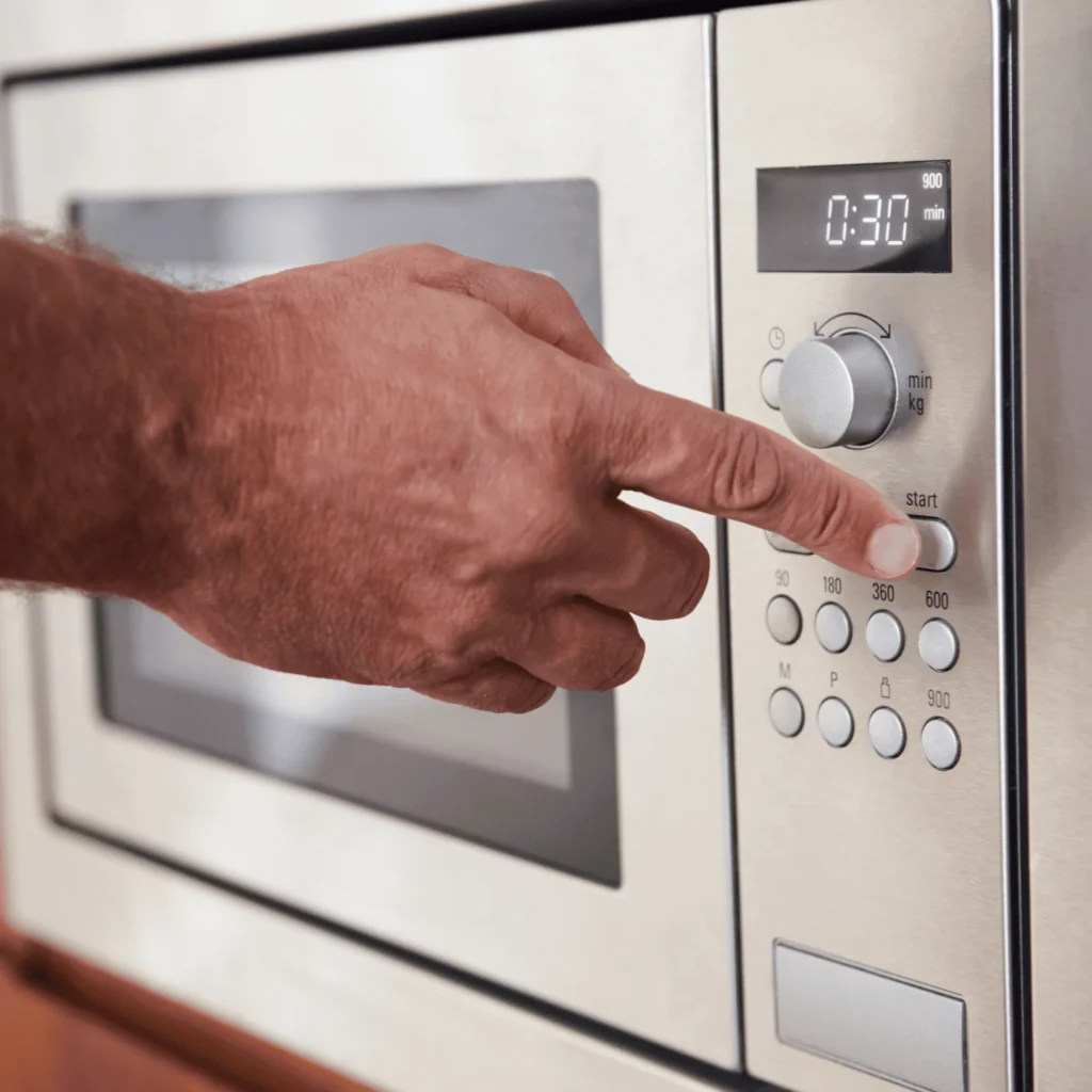 Microwave vs Air Fryer: Which One Should You Buy?