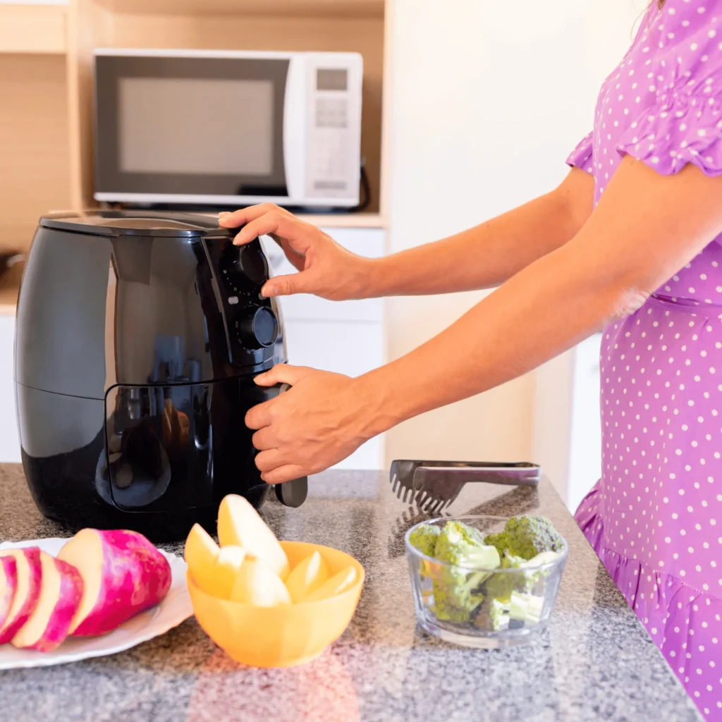 Microwave vs Air Fryer: Which One Should You Buy?
